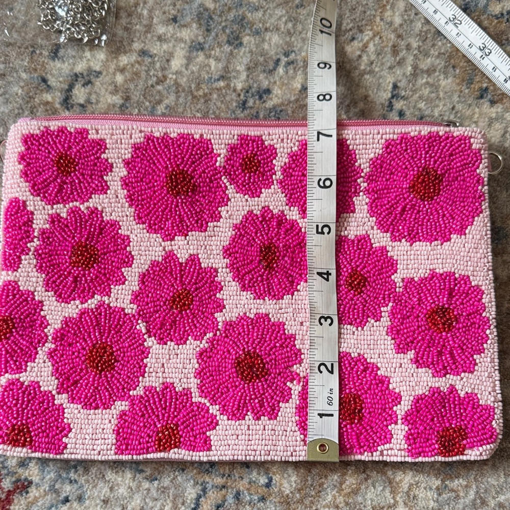 Floral Pink Beaded Clutch - Picture 7 of 8